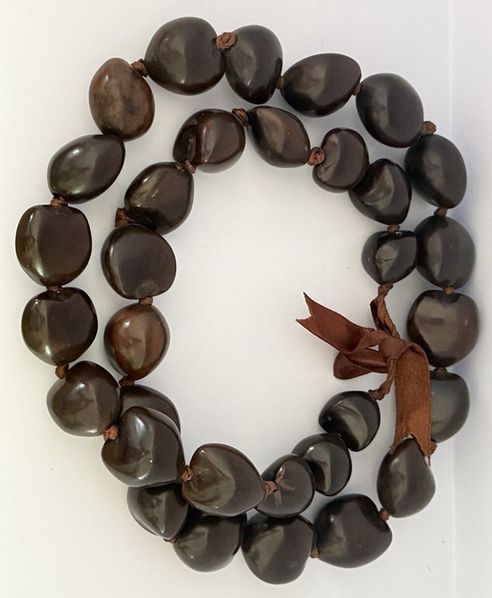 Kukui Nut Lei Hawaiian Brown Vintage Necklace Large Dark Brown 32” Hand Tied